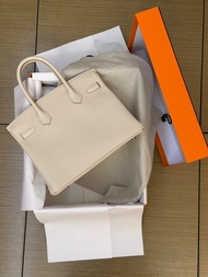 Hermes birkin 30 奶昔白