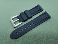沛納海膠帶 22mm錶帶 橡膠錶帶 矽膠錶帶 手錶錶帶 沛納海膠錶帶 (適合安装 沛納海 PANERAI ) (ref:2220PAN膠帶黑)