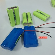 Pin 1S 3.7V 6000mAH. Pin mới dòng xả cao. Khối 1S Được đóng từ cell pin Lithium ion 18650. Có mạch b