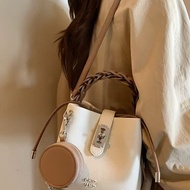 新南风Chio2n元气林谷水桶包包女2025新款超火手提小包单肩斜挎包New Nanfeng Chio2n Yuanqi Forest Valley Water Bucket20250530