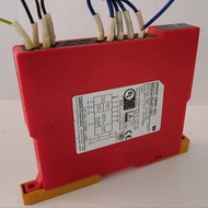 OMRON Safety Relay Unit G9SE-201