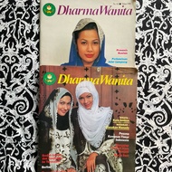 A set of 2 Dharma Wanita Magazines 1997 & 1998