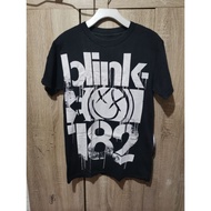 Blink 182 band t shirt