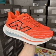 New Balance FuelCell SuperComp Trainer v2