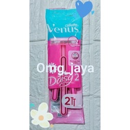 Venus Gillette Daisy contains 2 pieces