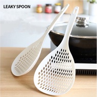 Kitchen Ladle Strainer with Long Handle High Heat Resistant Strainer Leaky Spoon/spaghetti scoop/spa