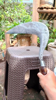 Arit Baja Super Tajam Dan Kuat Khusus Pemotong Rumput Dan Padi Asli Sipuhan Garut Cap Duo Model GAET