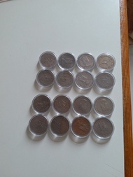 香港:前殖民地:(大一元硬幣):女皇頭:兩套:(1960年kN版):1960年H版:(請注意):香港:係冇出版:年份:(61:62:63:64:65:66:67:68:69年):1970年:(硬幣膽1