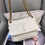 YSL聖羅蘭白金羊皮中號niki ，D扣