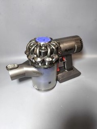 Dyson V6無線吸塵機，全機已深層消毒清潔，吸力強勁，配全新3000mah電池及Filter，保養6個月，歡迎查詢!