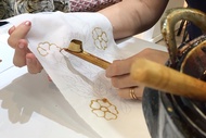 Lokakarya Batik Tulis di Singapura