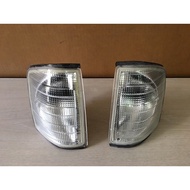 Mercedes 190E signal lamp