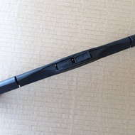 Toyota Hiace Bus 2019-2023 wipers, size 20inch - 24inch Denso 3-section Aero Dynamic