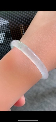 冰種 天然翡翠 緬甸 A玉 玉鐲 • 冰玻種飄花翡翠福鐲