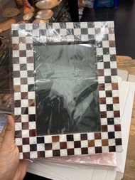 (House of shell) กรอบรูป ขนาด 5x7” - picture frame size 5x7”