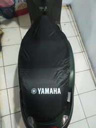 COVER JOK SARUNG JOK MOTOR BEAT VARIO SCOOPY PCX ADV NMAX UNIVERSAL SARUNG JOK MOTOR POLOS HITAM COV