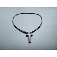 K76 CATHOLIC CHRISTIAN WOODEN CROSS NECKLACE