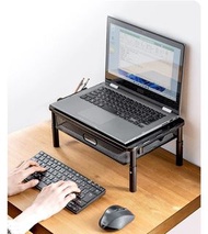 日本SANWA鋼質電腦增高架-屏幕托架台式顯示器墊架子高底座辦公室筆記本桌面置物架鍵盤收納支架座高帶抽屜 (T7219)