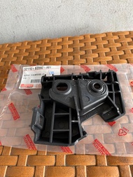 Bracket Bumper Front Breket Bemper Depan Kiri LH ORI Daihatsu Grand Max