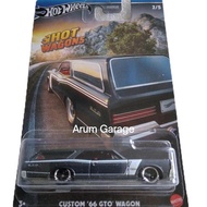 Hot Wheels Custom 66 GTO Wagon. Card Hot Wagons Series. Full Iron.