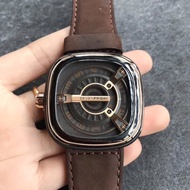 1: 1 Original Standard AAA+seven friday friday Series ** Original Movement friday Men's Watch/Wrist 