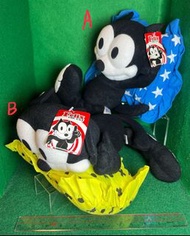 (各售$188）全新 絕版懷舊 SEGA (2008) Felix the Cat 菲力貓 睡眠造型攬攬大毛公仔兩款隻 藍枕及黃枕 (約長40cm，各售$188）(請看附圖及貨品描述)