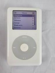 ipod classic 4 b/w ความจุ 20 GB (มือสอง)