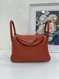 👜Hermes Lindy 30 Red PHW Stamp T 愛馬仕 Lindy 30 紅色 銀扣 T刻