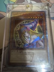 遊戲王 20th 黑魔女 卡牌
