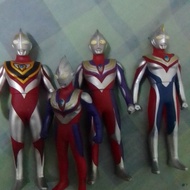 ultraman tiga dyna gaia tiga mini sofubi rm 50 one set bandai original