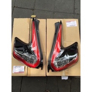 ไฟท้ายNissan juke F15 ปี2014-2018 อะไหล่ของแท้นิสสัน รุ่นminor change - มาพร้อมขั้วไฟ ราคาดวงละ