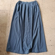 Preloved long grey skirt, uniform brand / BUS 253