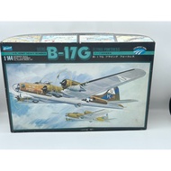 U.S. Bomber Model Army Heavy Boeing B-17G Flying Fortress