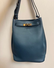 Hermes  so kelly 22  藍 T刻 so Kelly