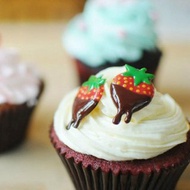 Chocolate-Dipped Strawberry stud earrings, Strawberry earrings