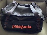 Patagonia 黑色旅行袋/背包