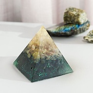 【金髮晶、綠砂石】奧根水晶能量金字塔Orgonite 6x6 cm