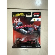 Hotwheels Hot Wheels F1 Formula 1 2025 Premium Scuderia Ferrari HP 44