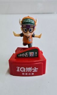《IQ博士》7-eleven 2010~小雲 7-11制服款