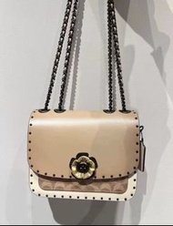 蔻馳COACH Parker26山茶花手袋（祖國版 全新）香港現貨順豐速遞