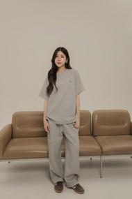 Marty set   Airport looks รุ่นใหม่  บอกเลยว่าผ้านิ่ม ใส่สบาย ไม่อึดอัด