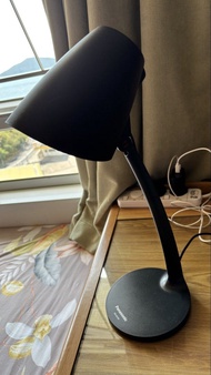 Panasonic 黑色檯燈