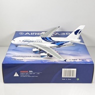 Phoenix 04341 1: 400 Malaysia Airlines A380 9M-MNB Alloy Airplane Model
