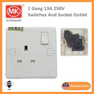 MK E2757WHI 1 Gang 13 Amp 250V Switches And Socket Outlet