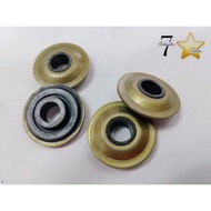 DAIHATSU DYNA 14B DV57A DV58 VALVE COVER SEAL BUSH (8.5X28X8)