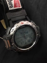 Japan Hong Kong Casio Pro Trek G-shock Marlboro Team Limited Edition 萬寶路黑紅灰貓越野群英液晶體屏幕顯示温度夜光 G-shock 七八十年代限量版 MRG  MTG