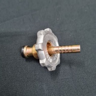 Reverse thread gas tank connection kit for gas cylinders (propane)