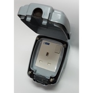 MK - MASTERSEAL™ COMPACT WEATHERPROOF SWITCH SOCKET OUTLET 13A, IP66