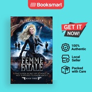 Femme Fatale - Paperback - English - 9798869145949