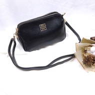 SC2 Sling Bag 3 Space TOGO DINO KYLIE 1917-5